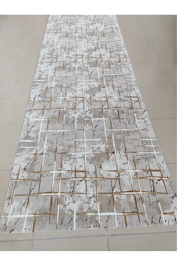 سجادة مقطوعة بقاعدة مضادة للانزلاق - 8