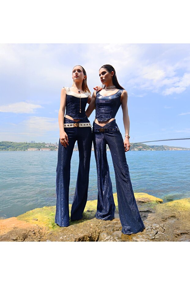 Lacivet Kemer Detaylı Işıltılı İspanyol Paça Pantolon - 2