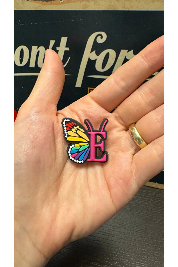 Terlik Süsü/E Harfi Kelebek - 1