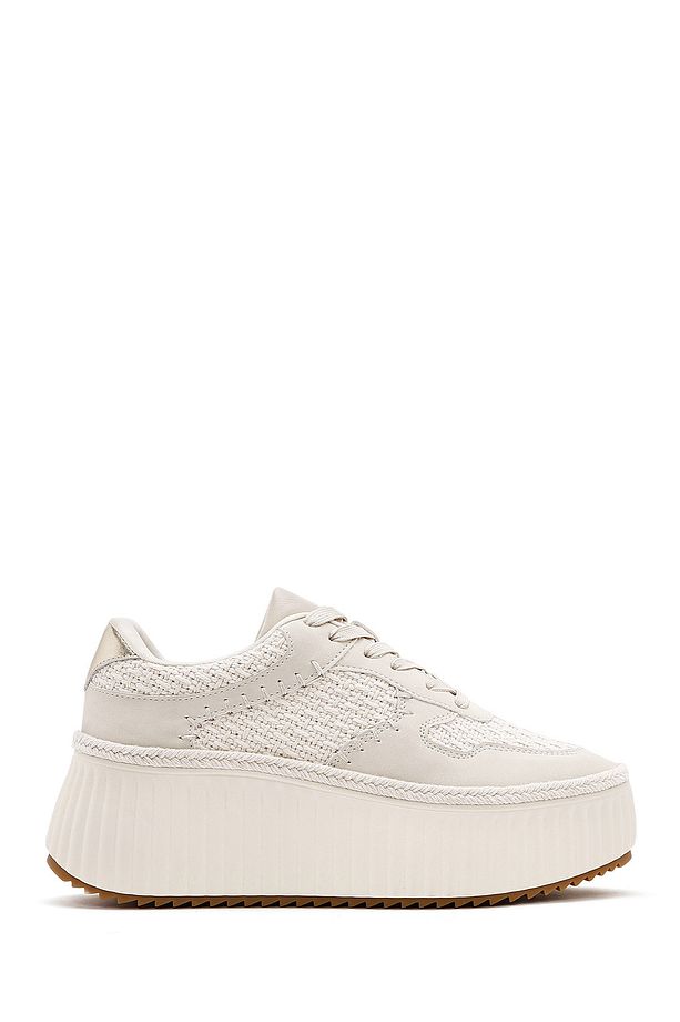 Kadın Bej Bağcıklı Kalın Tabanlı Örgülü Sneaker 25SFD430914 - 1