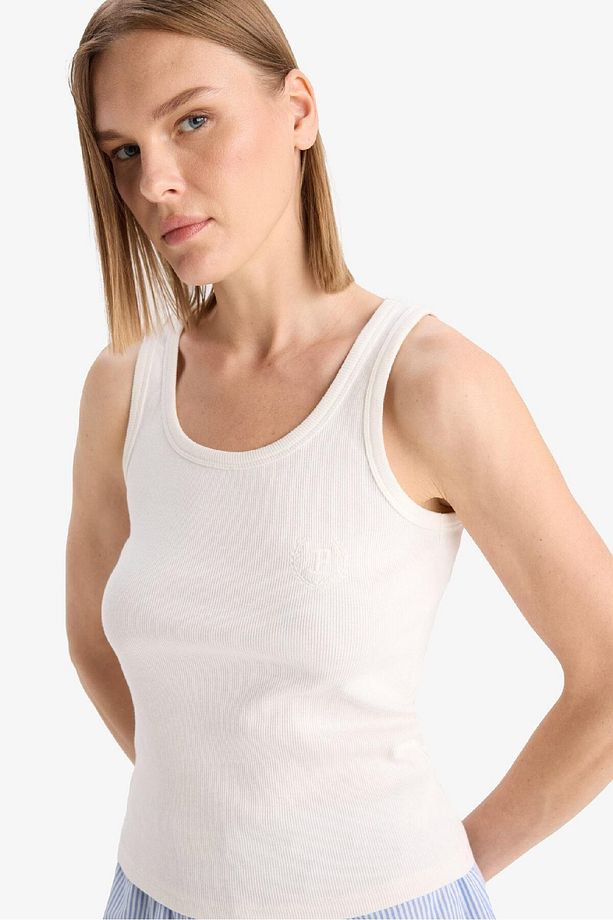 Regular Fit Yuvarlak Yaka Kolsuz Ribana Pijama Üstü-Fall in Love F0110AX25SM - 4