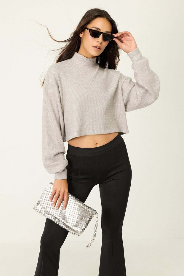 Weicher, schlichter Pullover mit Struktur