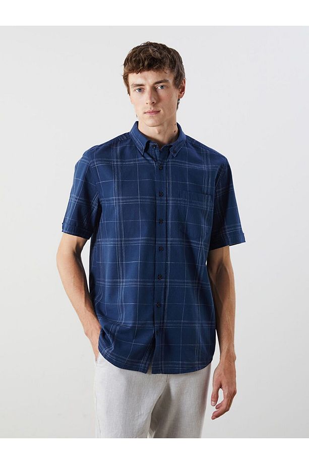 LCWAIKIKI Classic Regular Fit Kısa Kollu Ekose Poplin Erkek Gömlek - 1