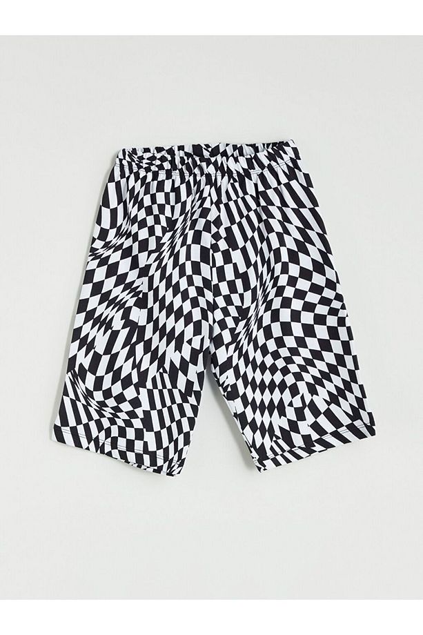 LCW Kids Bisiklet Yaka Erkek Çocuk Şortlu Pijama Takımı - 5
