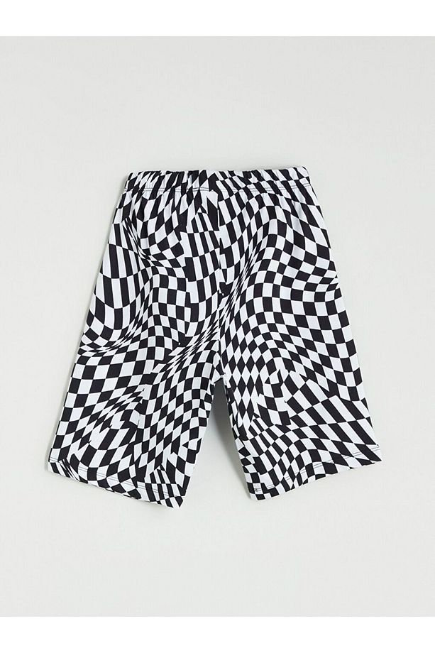 LCW Kids Bisiklet Yaka Erkek Çocuk Şortlu Pijama Takımı - 7