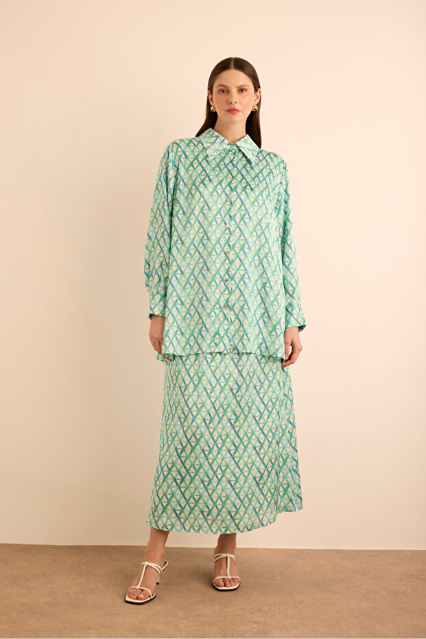 تنورة بخصر مطاطي بنمط هندسي - 1