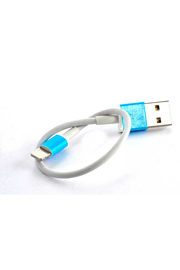 كابل USB قصير بطول 25-30 سم باللون الأبيض