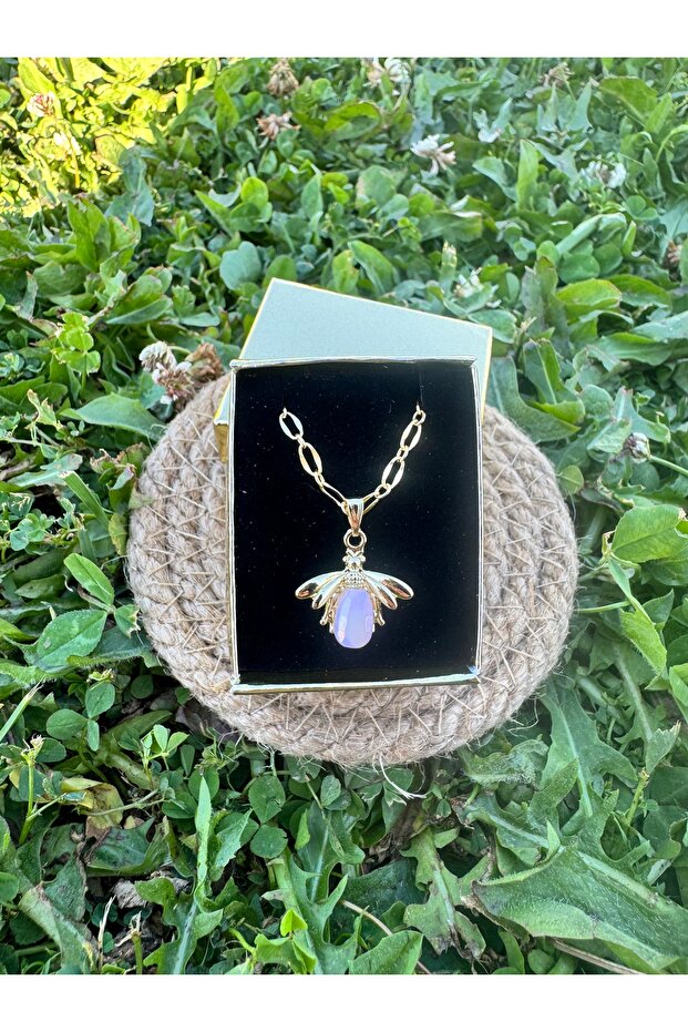 Women's Gold Bee Figured Necklace