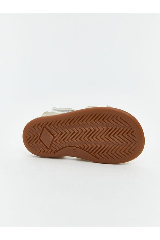 LCW STEPS Sari Cırt Cırtlı Çapraz Bantlı Kız Bebek Sandalet - 4