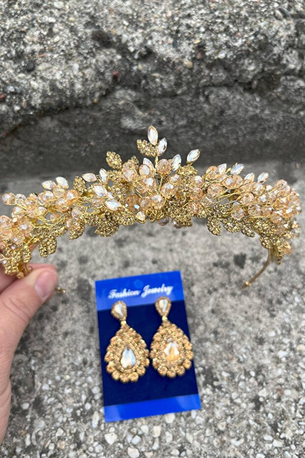 Camilo Gold Bridal Henna Crown Special Occasion Accessory Women's Crown and Drop Shuttle Earring Set