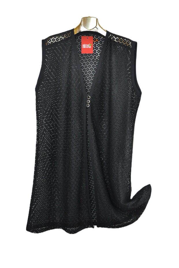 Plus Size Lace Three Button Vest