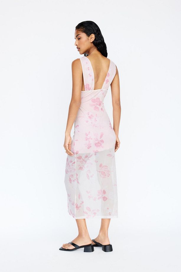 Pembe çiçekli midi elbise - 5