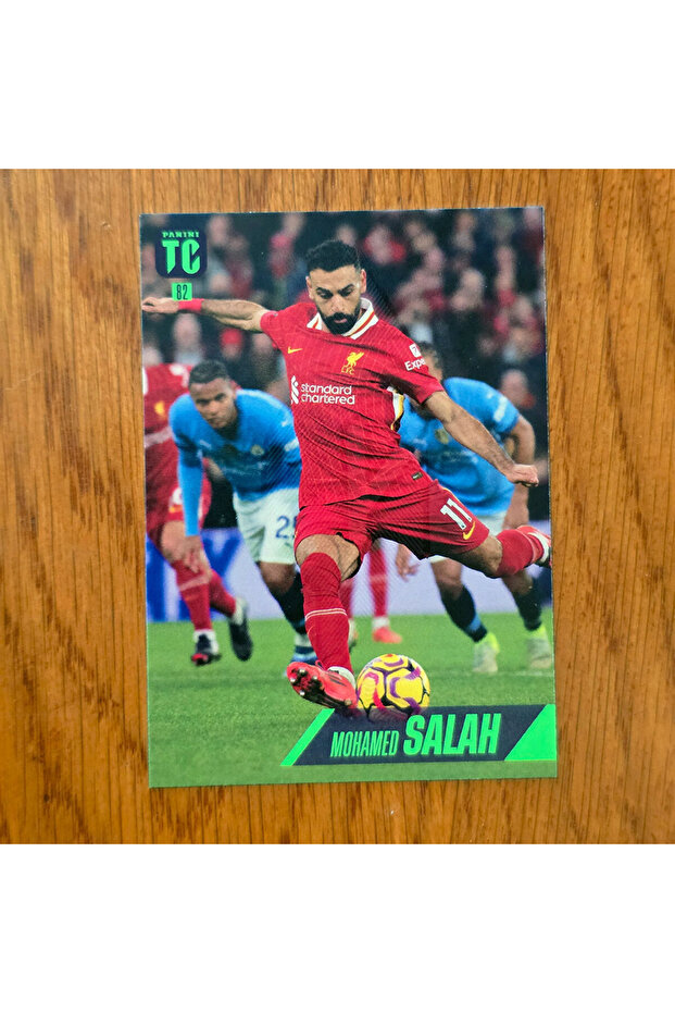 بطاقة لعب محمد صلاح من الدرجة الأولى 82
