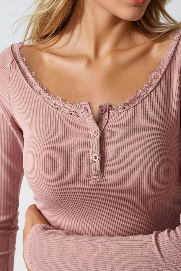 Dantel Şerit Detaylı Uzun Kollu Slim Fit Üst - 3
