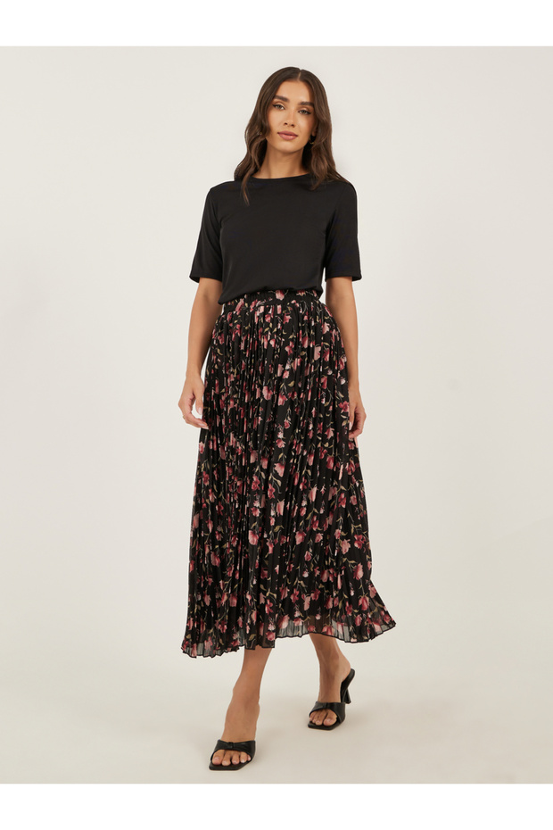 Solid Knit Top and Printed Pleated A-Line Skirt Co-Ords