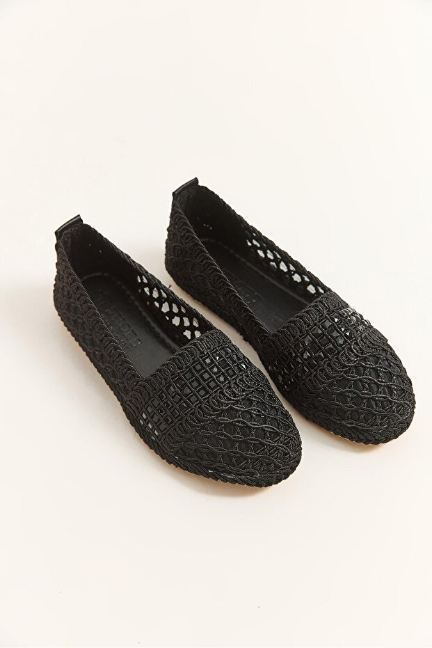 Stylish Design Knitted Model Ballerina Black