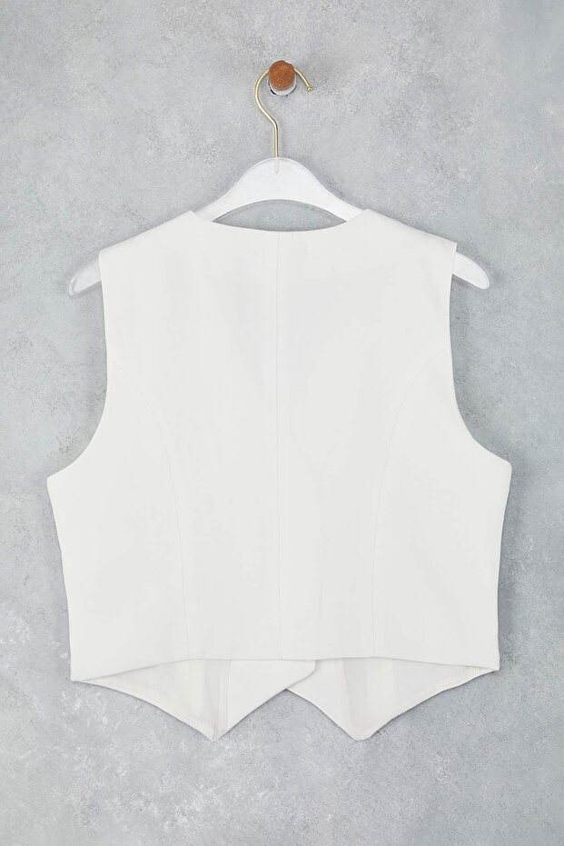 Beyaz Fitted Keten Görünümlü Kruvaze Kapama Crop Yelek TWOSS25YE00122 - 6