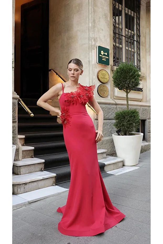 Tek Omuz Çiçek Aplikeli Uzun Gece Elbisesi - 8