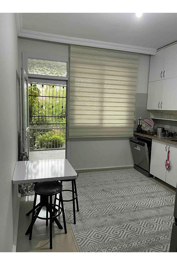 Ceviz Mutfak Balkon Cafe Yemek Masası Kavisli Köşe Siyah Ayak 70 cm - 5