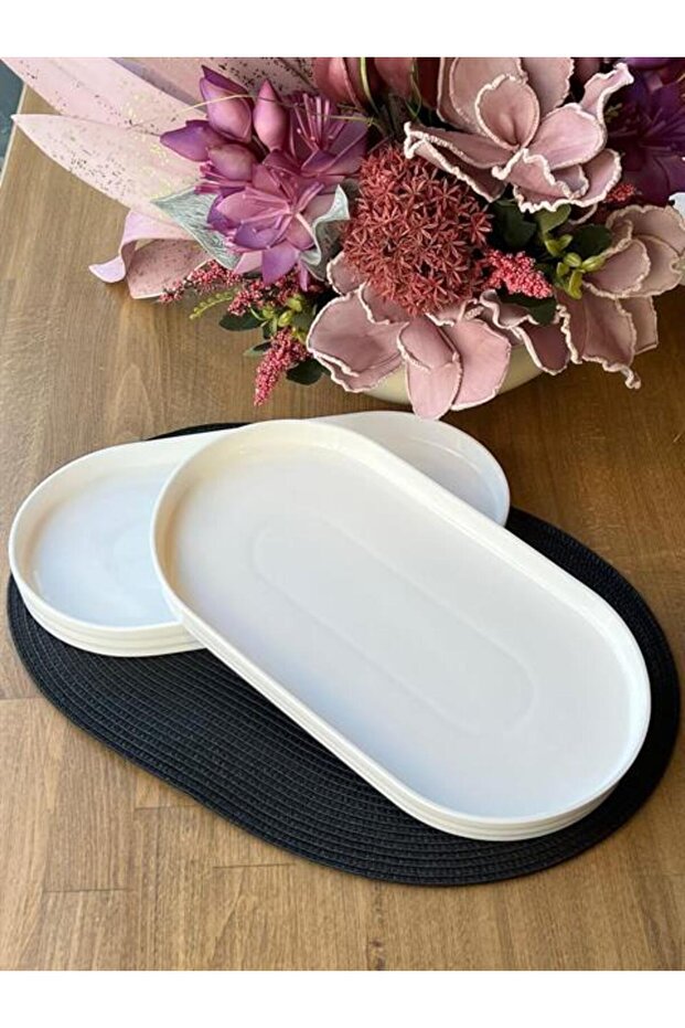 Porcelain Oval Presentation Plate Set of 2 31X14 cm