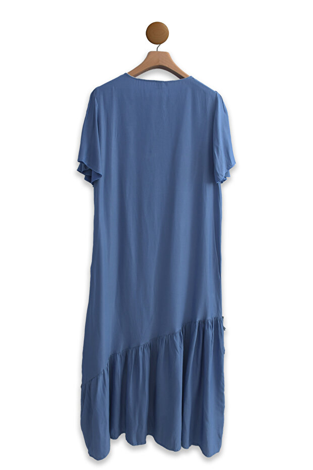 فستان مخملي بأزرار - 4