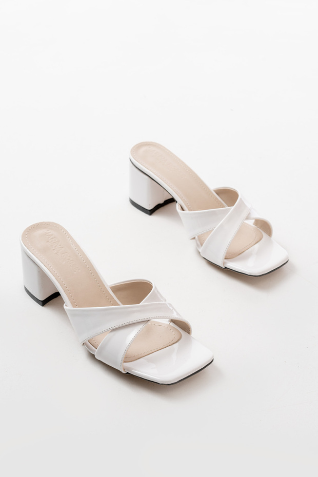 Women's Dionis White Patent Leather Heeled Slippers