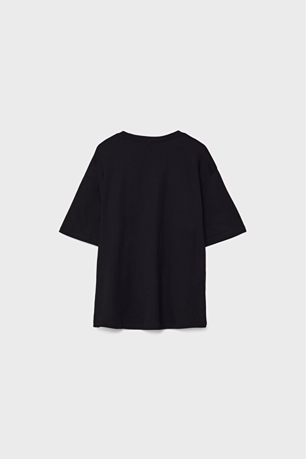 Oversize basic t-shirt - 8