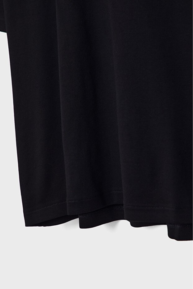 Oversize basic t-shirt - 9