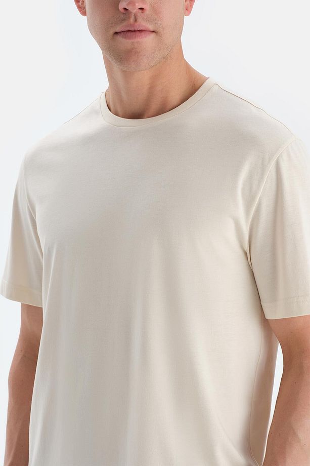 Ekru Kısa Kollu Tişört Şort Pijama Takımı - 5