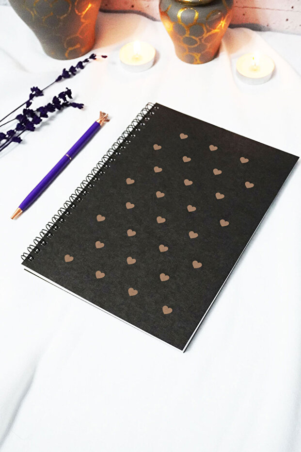 A5 Heart Love Pattern Black Kraft Cover Unlined Notebook - 60 Sheets (120 Pages) 15X21 cm - Memory Book