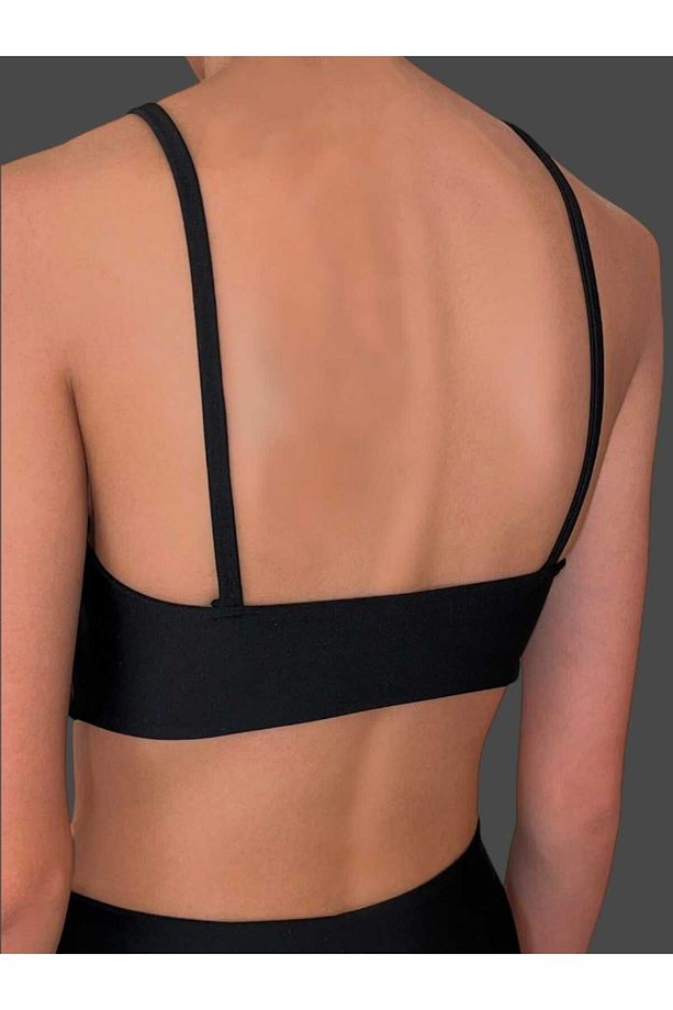 BUVIA Siyah Atlet Form Bikini Üstü – Minimal & Desteksiz Tasarım - 2