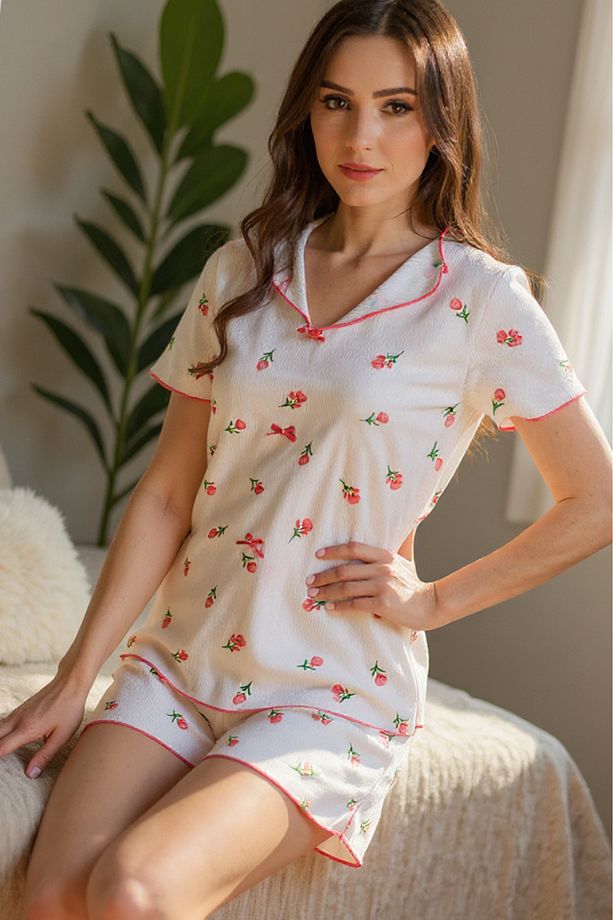 Ekru Çiçek Baskılı Pamuklu Şortlu Pijama Takımı - 5