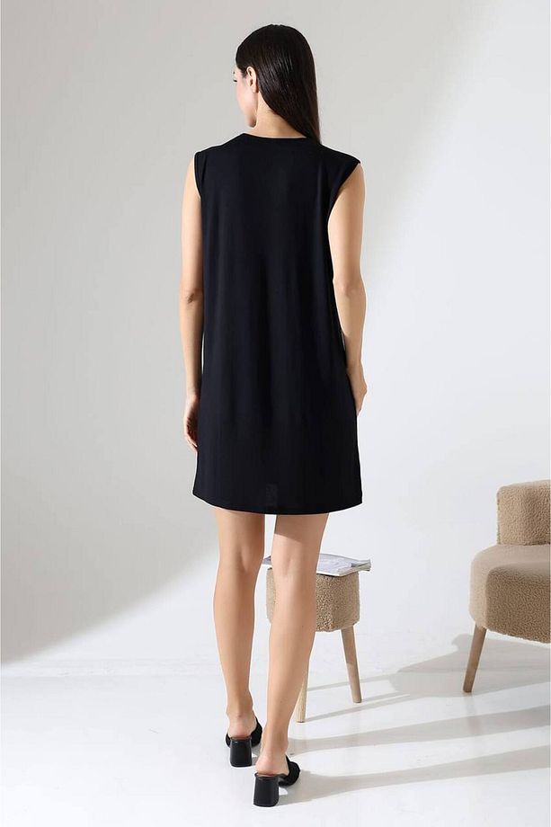 Kadın Siyah Oversize Sıfır Kol Bisiklet Yaka Basic Günlük Içlik Tunik Viscon Kumaş - 6