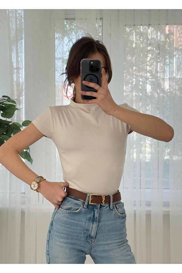 تي شيرت Buzzy Ecru Baby بأكمام أساسية وياقة - 1