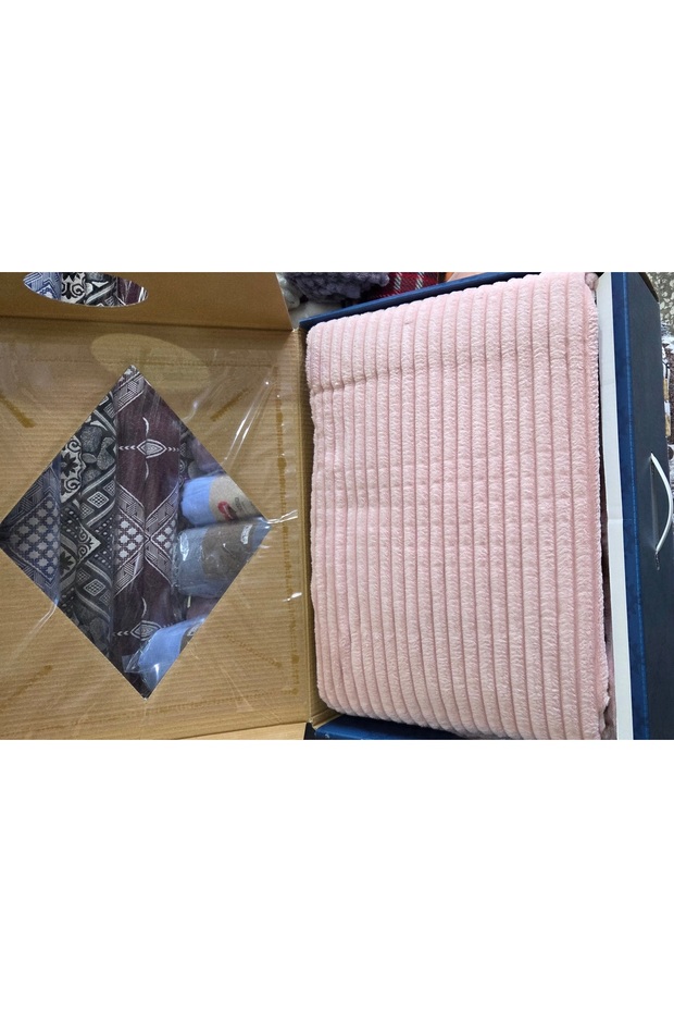 Çift kişilik battaniye seti - 4