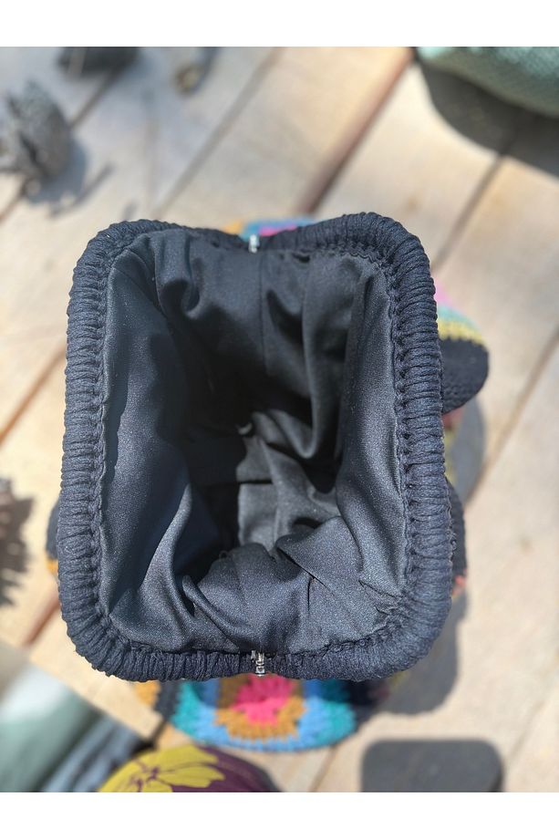 Boho Handmade El Örgüsü Burslu Çanta – Renkli Motifli & Astarlı - 4