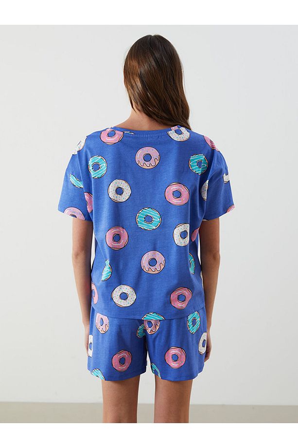Bisiklet Yaka Desenli Kadın Şortlu Pijama Takımı - 4