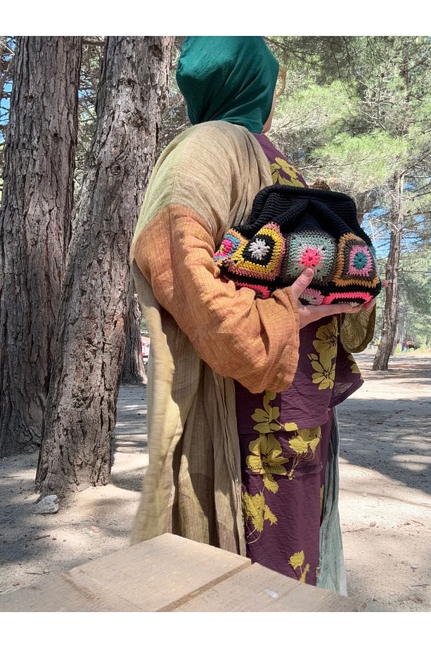 Boho Handmade El Örgüsü Burslu Çanta – Renkli Motifli & Astarlı - 5