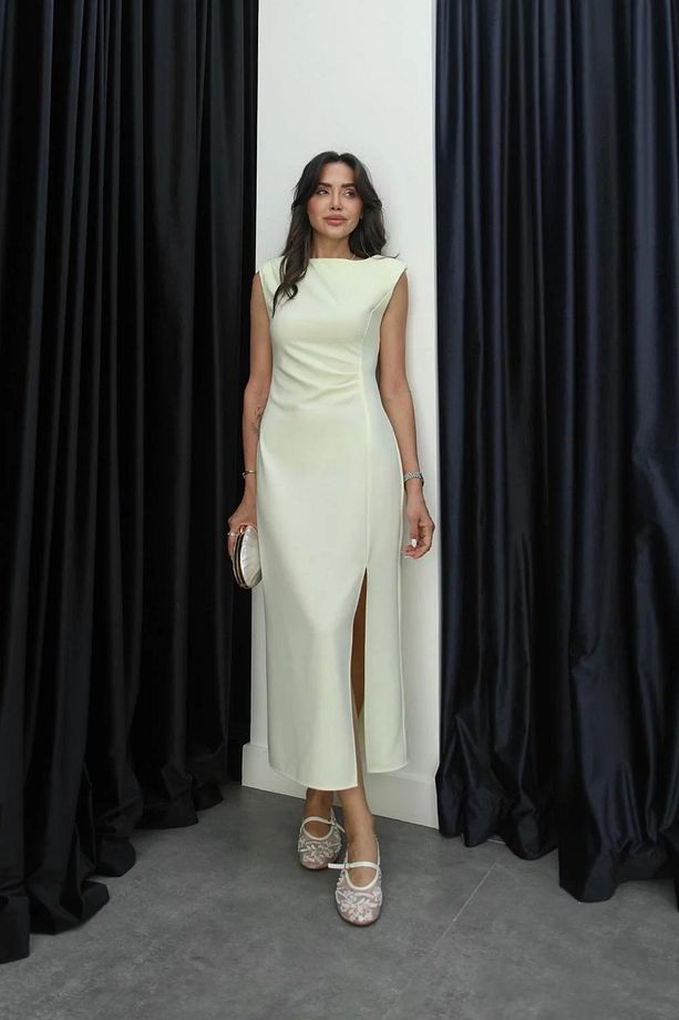 Drape Detaylı Yırtmaçlı Sarı Midi Elbise - 6
