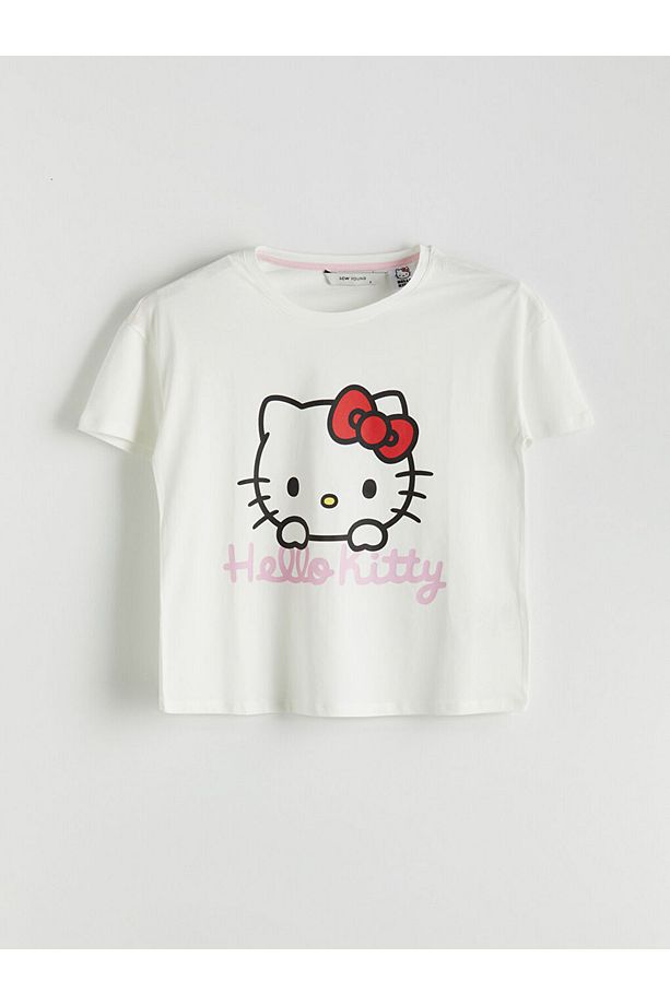 Hello Kitty Baskılı Kadın Şortlu Pijama Takımı - 6