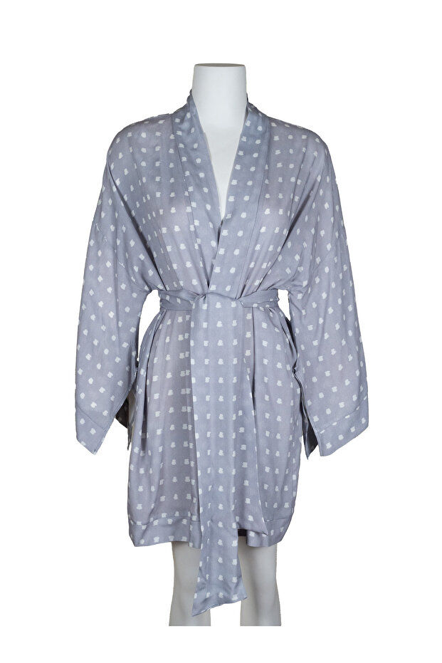 Elmyra Kimono