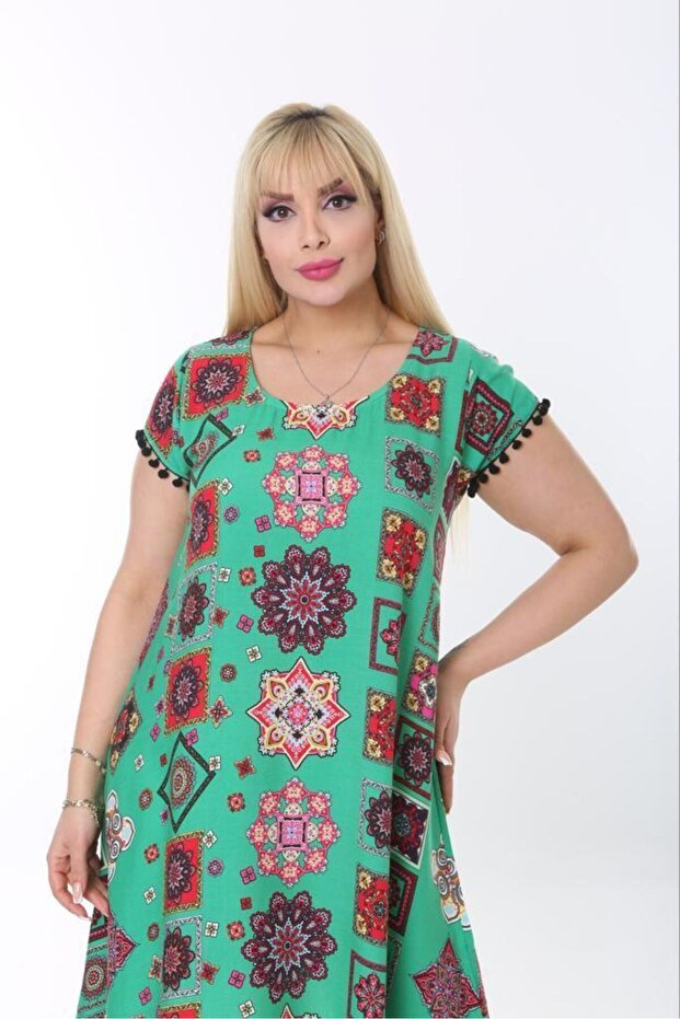 Tile Pattern Plus Size Dress