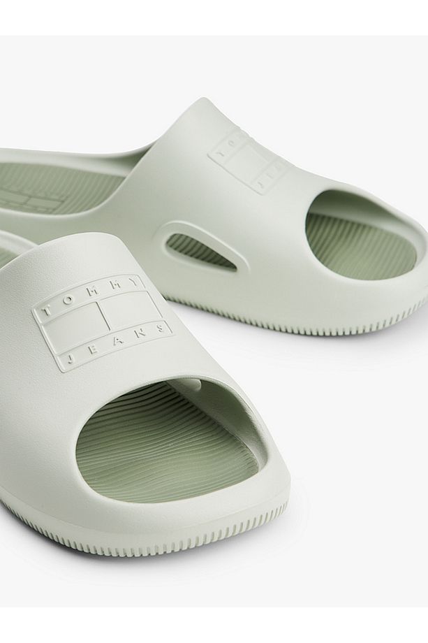 Cutout Embossed Pool Slides - 6