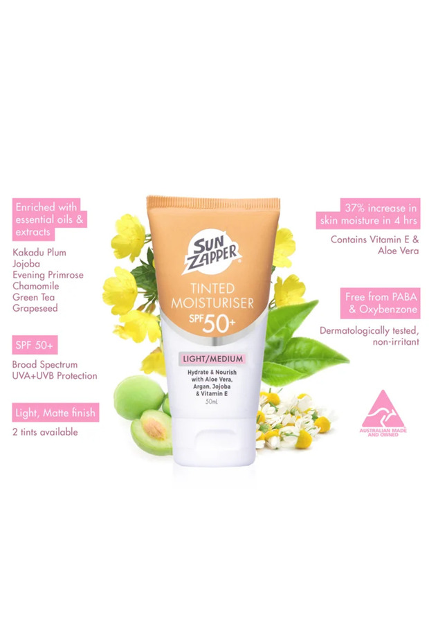 Tinted Moisturiser Light/Medium SPF 50+ 50ml - 5