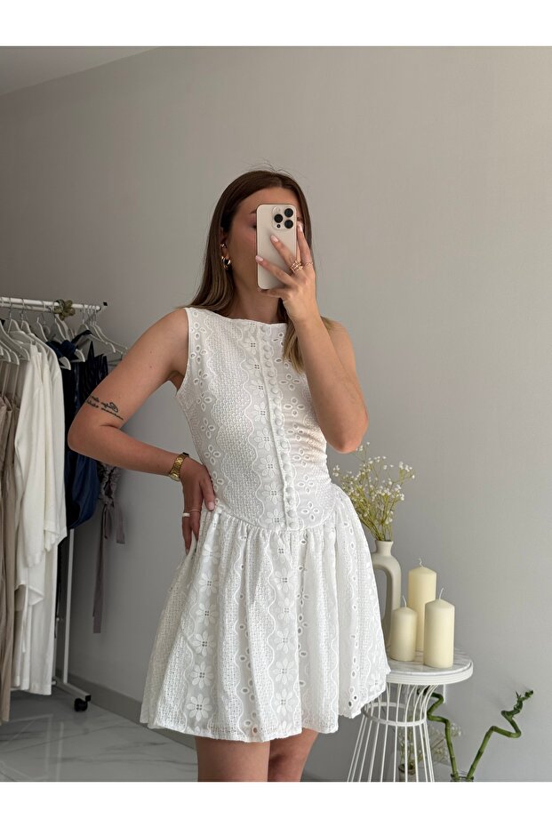 Beyaz kısa elbise - 1