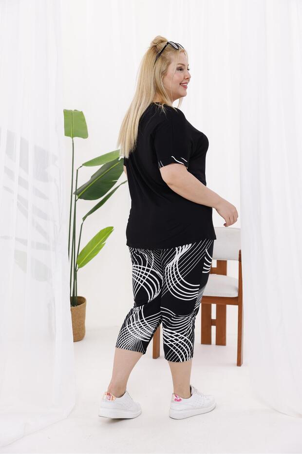 Plus Size Cotton Lycra Block Transition Capri Suit - 7