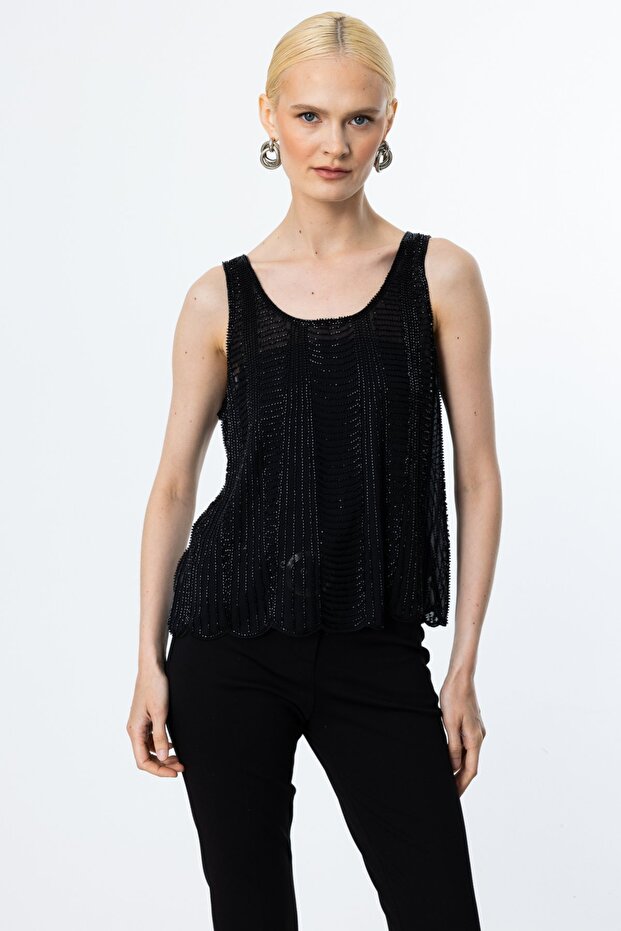 Boncuk İşlemeli Kalın Askılı Bluz - 1