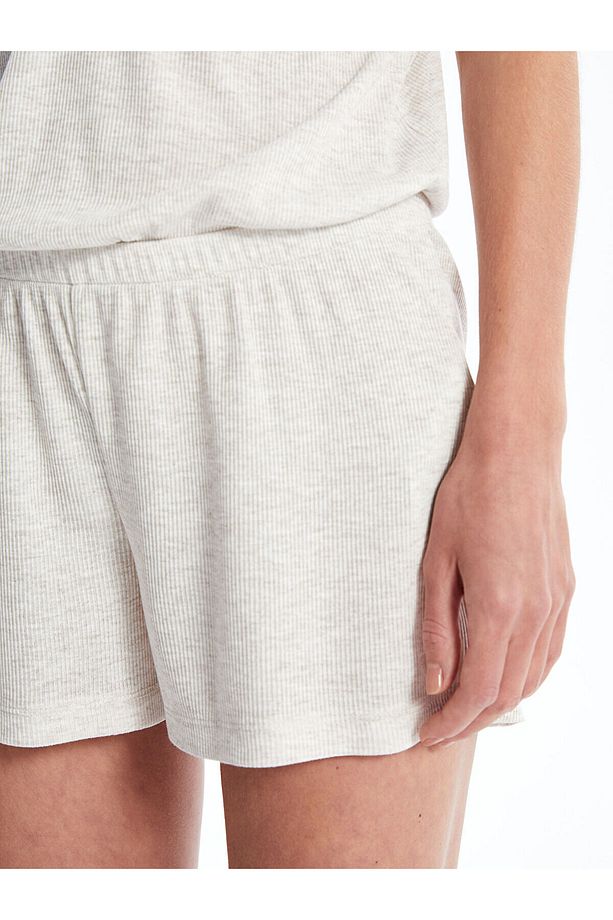 LCWK V Yaka Düz Askılı Kadın Şortlu Tulum Pijama - 3