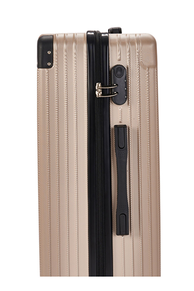 طقم شنط سفر مكون من 4 حقائب أمتعة بتصميم حديث و صلب - 6