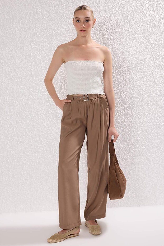Bej Modal Yumuşak Tuşeli Kemerli Wide Leg/Geniş Paça Pantolon TWOSS25PL00112 - 2